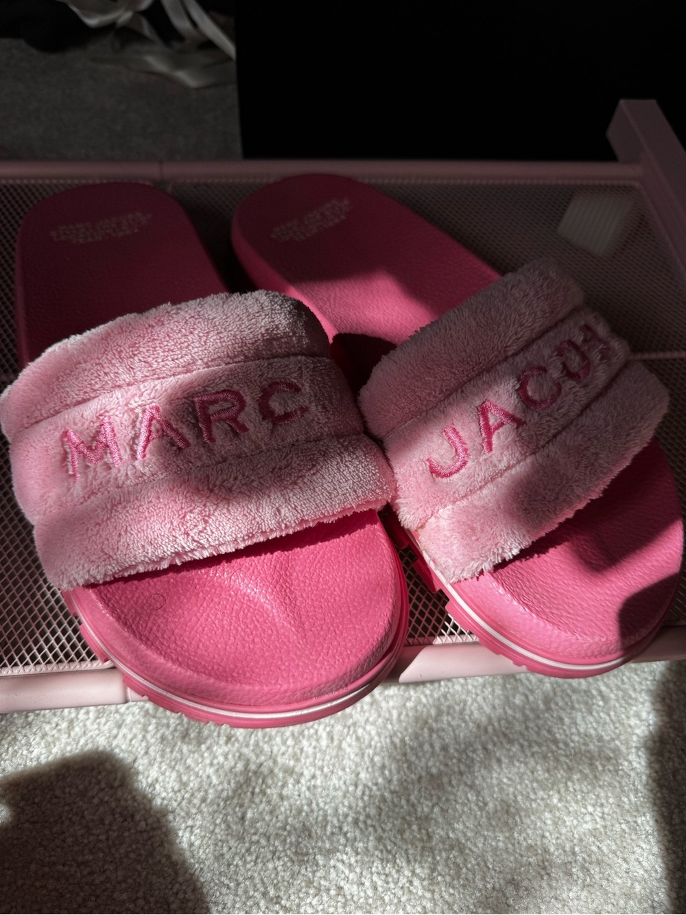Marc Jacobs terry slides